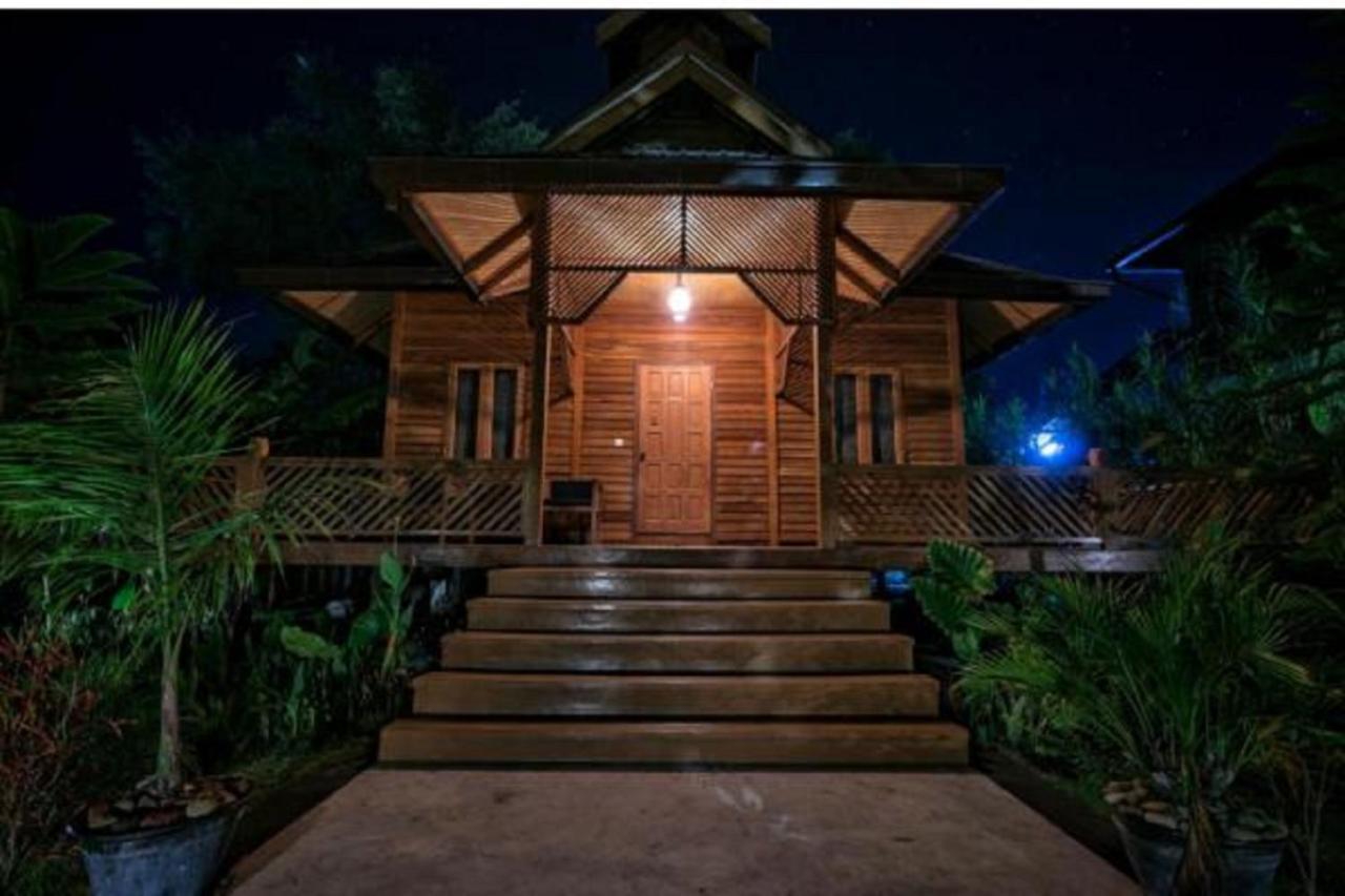 Blue Vanda Lodge Nyaungshwe Exteriör bild
